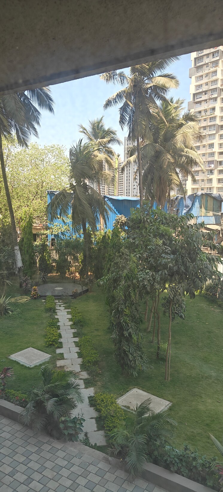 Garden, key-tech-park Commercial Office Space 900 Sq.Ft. In Andheri West Mumbai 8778895