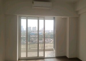 Room in 2 BHK Apartment at Godrej Woods, Sector 43 – for Sale