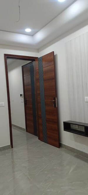 Bedroom in 2.5 BHK Builder Floor at Janakpuri – for Sale