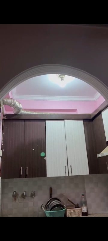 Furnished Amenities in 2 BHK Builder Floor at Maan Heights, Gaur City 1 – for Rent