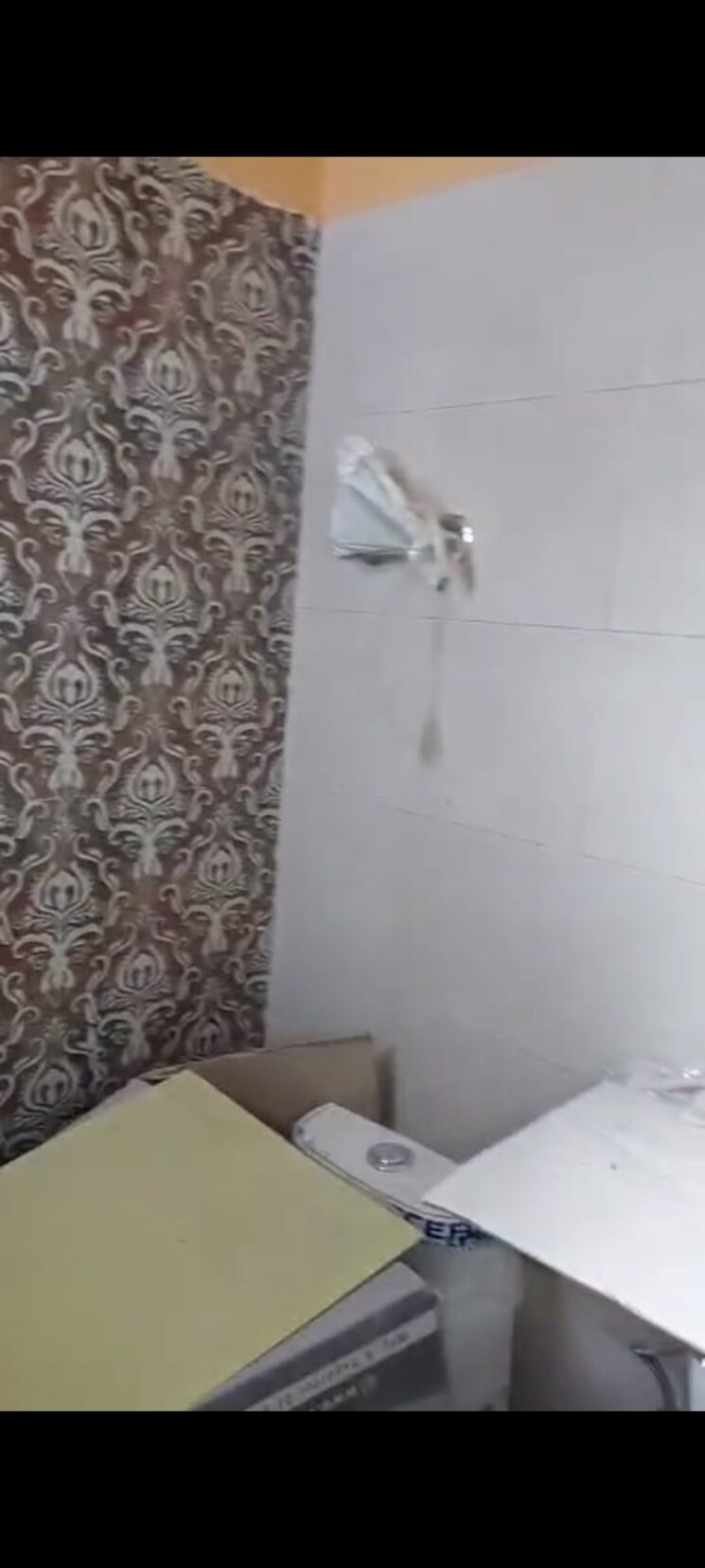 Bathroom, maan-sona-apartments 3 Bedroom 1100 Sq.Ft. Builder Floor In Shahberi Greater Noida 8778918