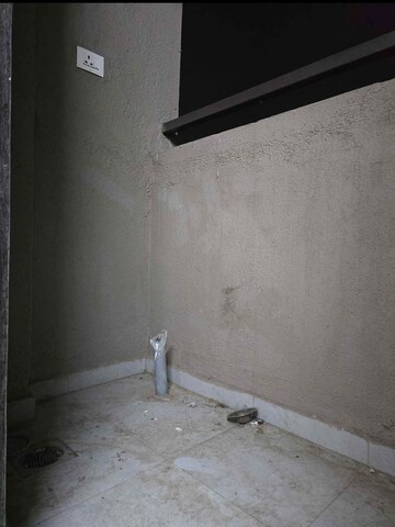 Room in 1 BHK Builder Floor at Sarvodaya Mangal, Dombivli East – for Rent