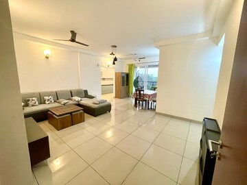 2 BHK Apartment For Rent in Prestige Royale Gardens, Gantiganahalli