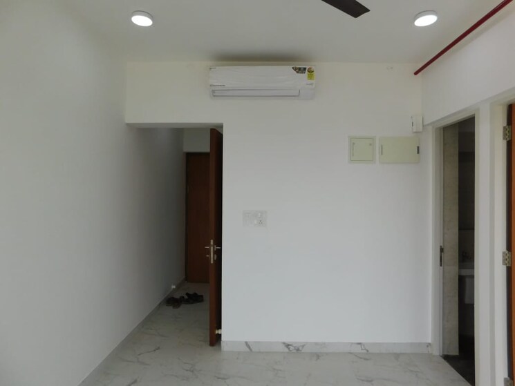 Room, dahisar-bhushan 1 Bedroom 410 Sq.Ft. Apartment In Dahisar West Mumbai 8778921