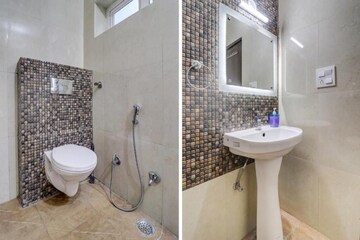 Bathroom in 3 BHK Builder Floor at Malsi – for Rent