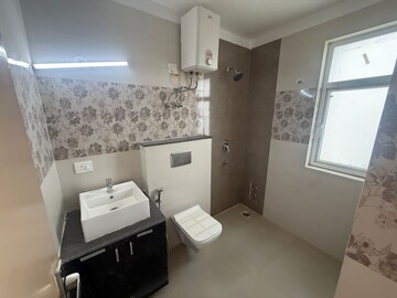 Master Bedroom in 4 BHK Apartment at Pareena Coban Residences, Sector 99a – for Rent