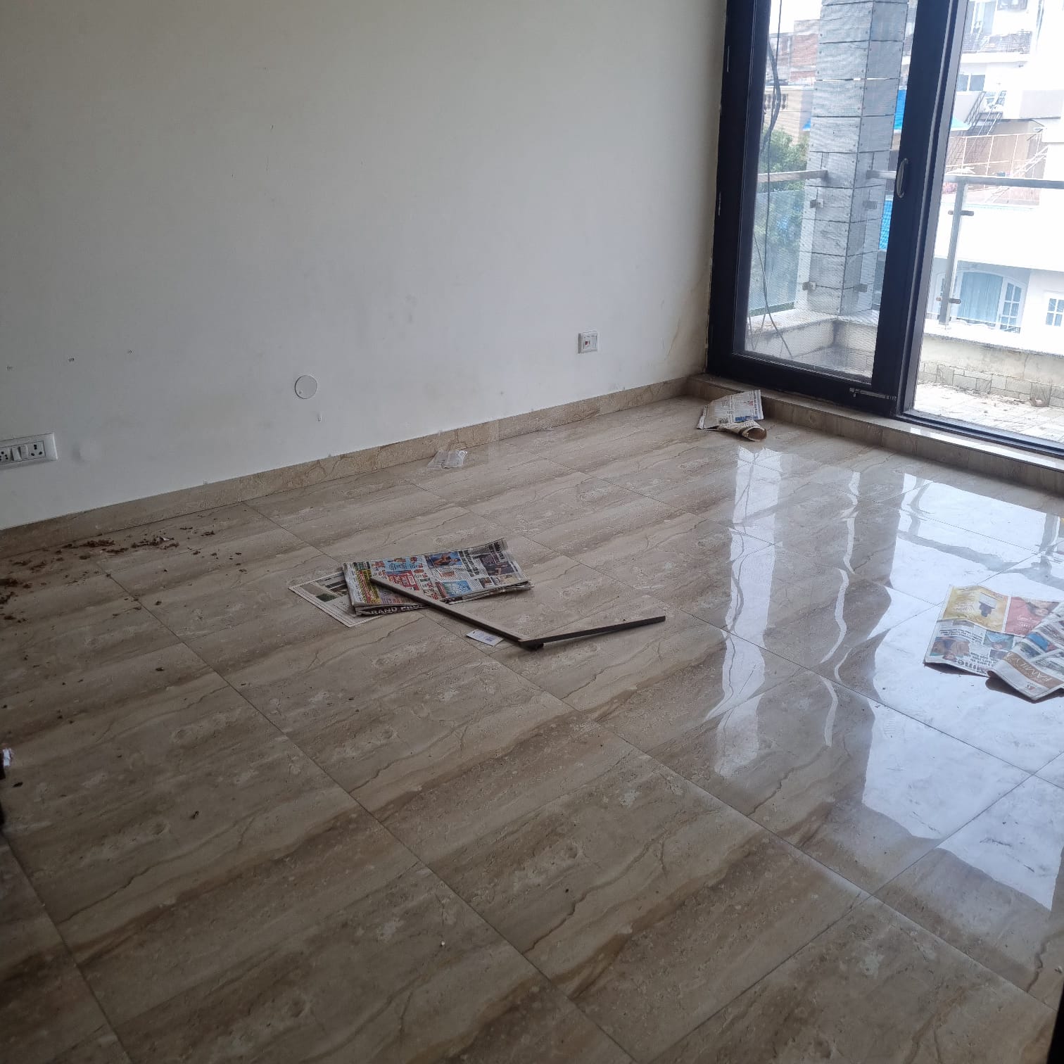 3.5 BHK + Servant Room Apartment For Rent in Ireo The Corridors