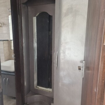 Building Lobby in 3.5 BHK Apartment at Ireo The Corridors, Sector 67a – for Rent