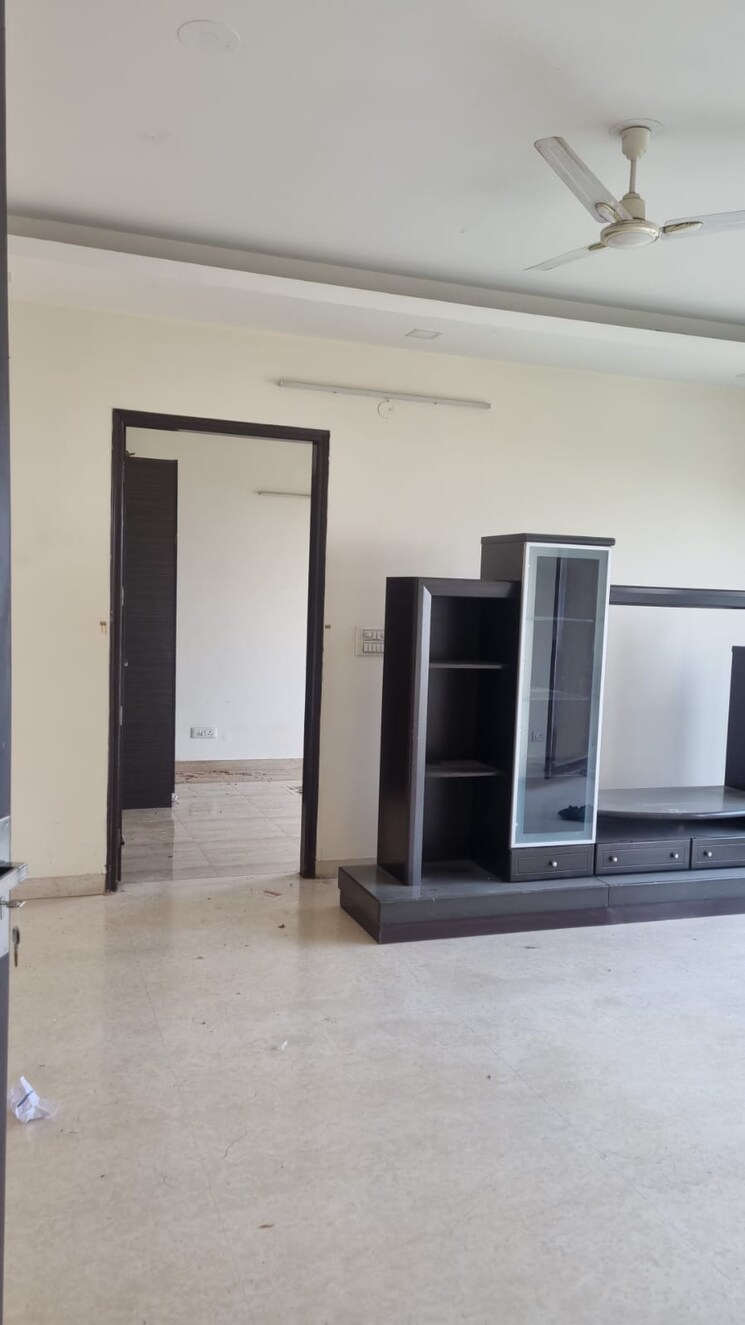 Room, ireo-the-corridors 3.5 Bedroom 1800 Sq.Ft. Apartment In Sector 67a Gurgaon 8778992