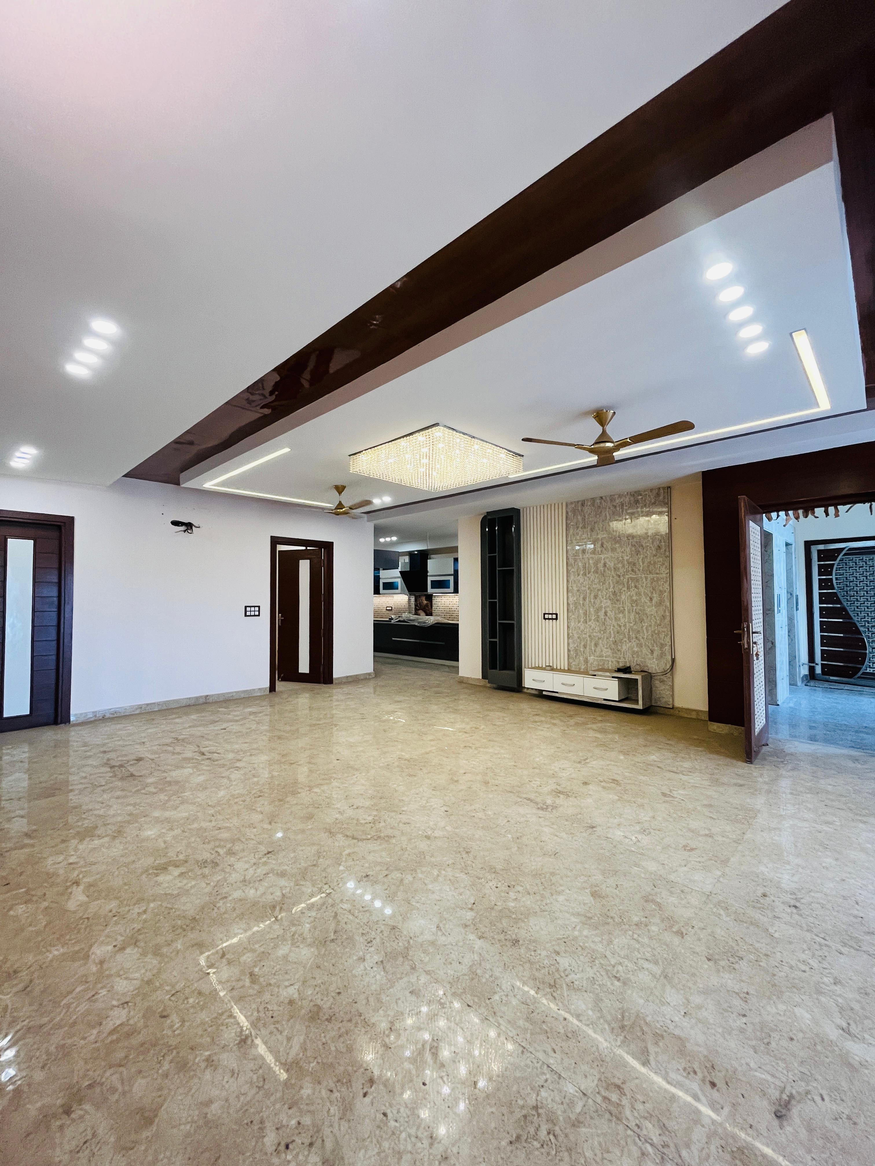 3 BHK 1875 Sq.Ft. Builder Floor in Auram Floor