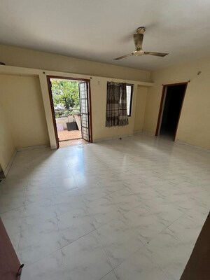Room in 2 BHK Apartment at Bandal Vedashree, Kothrud – for Rent