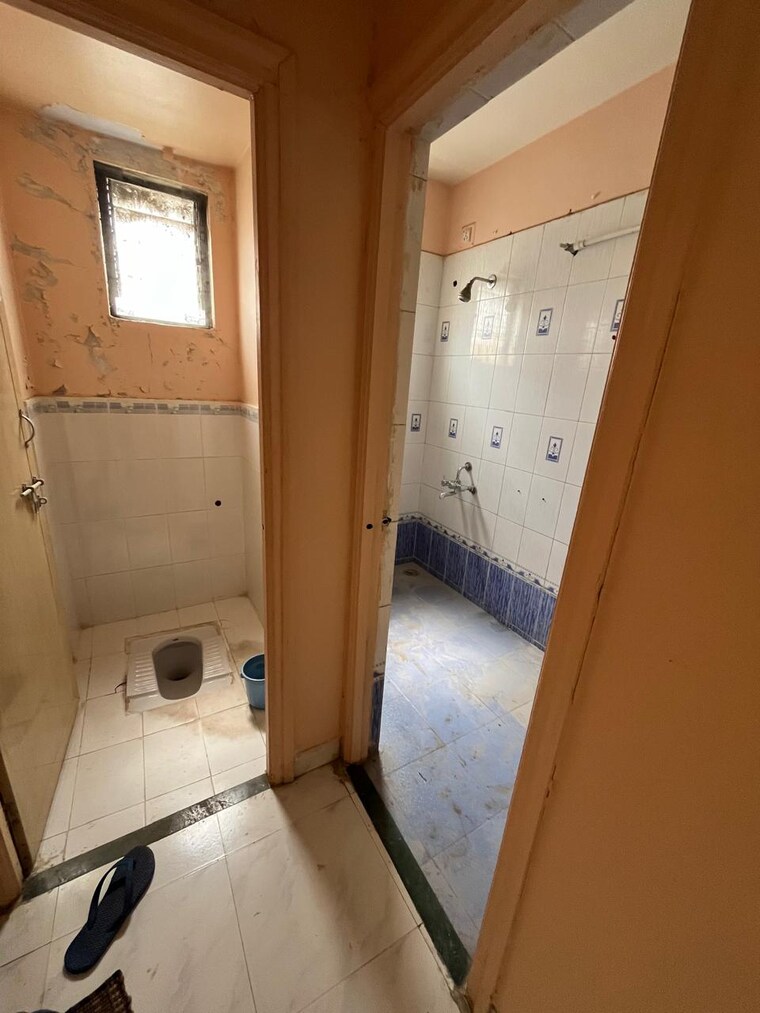 Bathroom, bandal-vedashree 2 Bedroom 1100 Sq.Ft. Apartment In Kothrud Pune 8779016