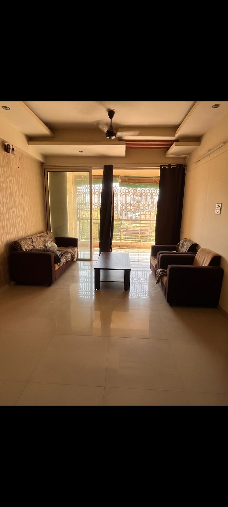 Living Room, rushabhdev-sharan-sapphire 3 Bedroom 1773 Sq.Ft. Apartment In Motera Ahmedabad 8779060