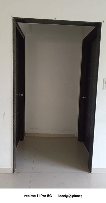 Furnished Amenities in 3 BHK Apartment at Andheri East – for Rent