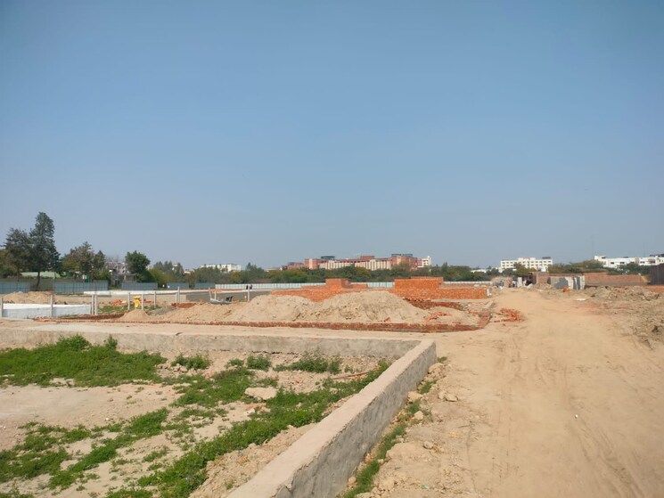 undefined, sector 137  900 Sq.Ft. Plot In Sector 137 Noida 8779189