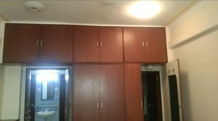 3 BHK + Servant Room Apartment For Rent in Laxmi Bhavan , Marine Dri
