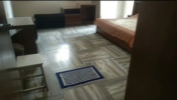 Living Room in 3 BHK Apartment at Marine Drive – for Rent