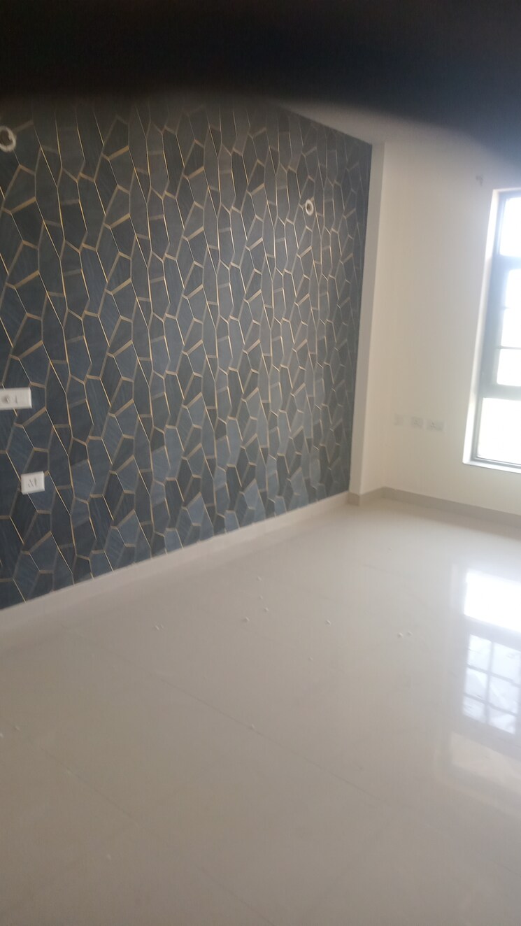 Room, upavp-vrindavan-yojana 3 Bedroom 1740 Sq.Ft. Villa In Vrindavan Yojna Lucknow 8779212
