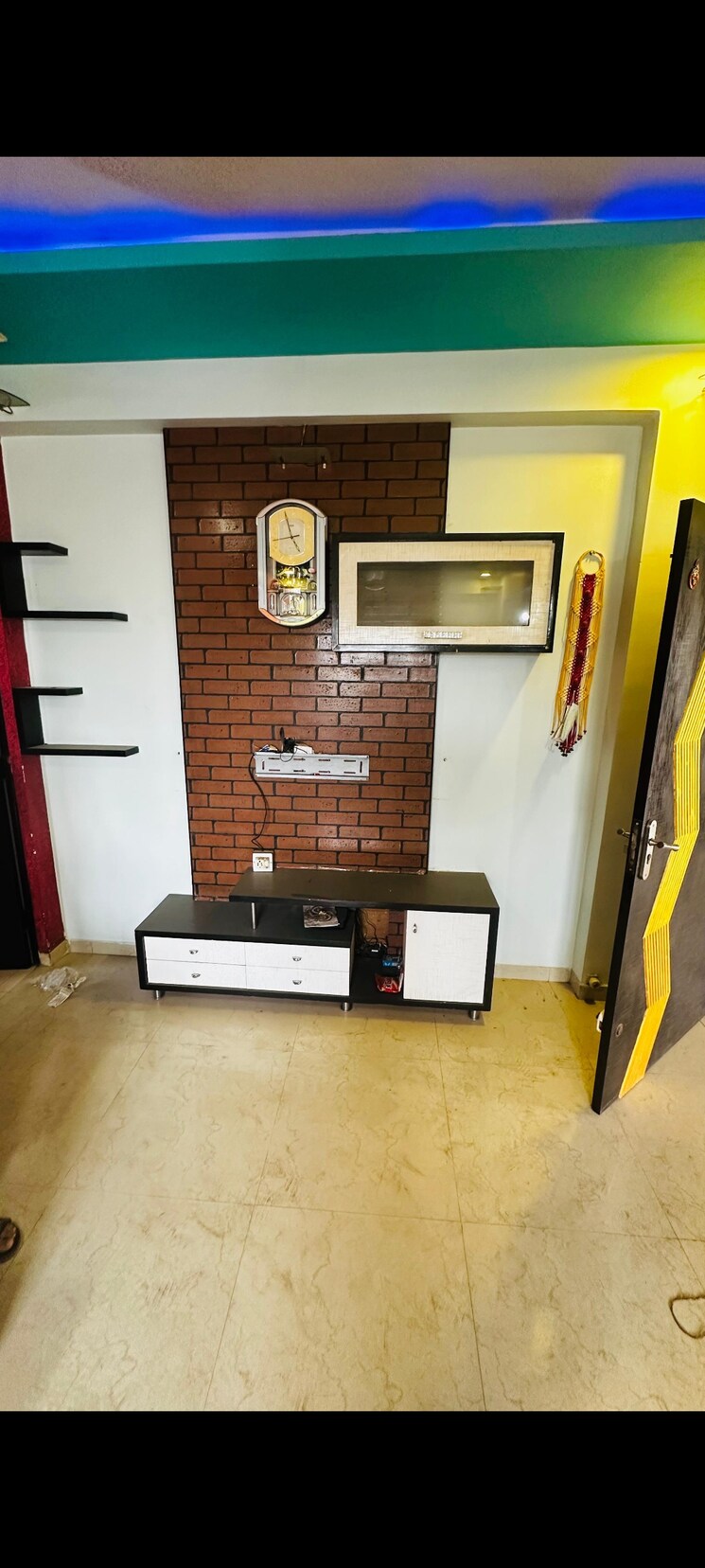 Living Room, dharti-silver 2 Bedroom 990 Sq.Ft. Apartment In Chandkheda Ahmedabad 8779201