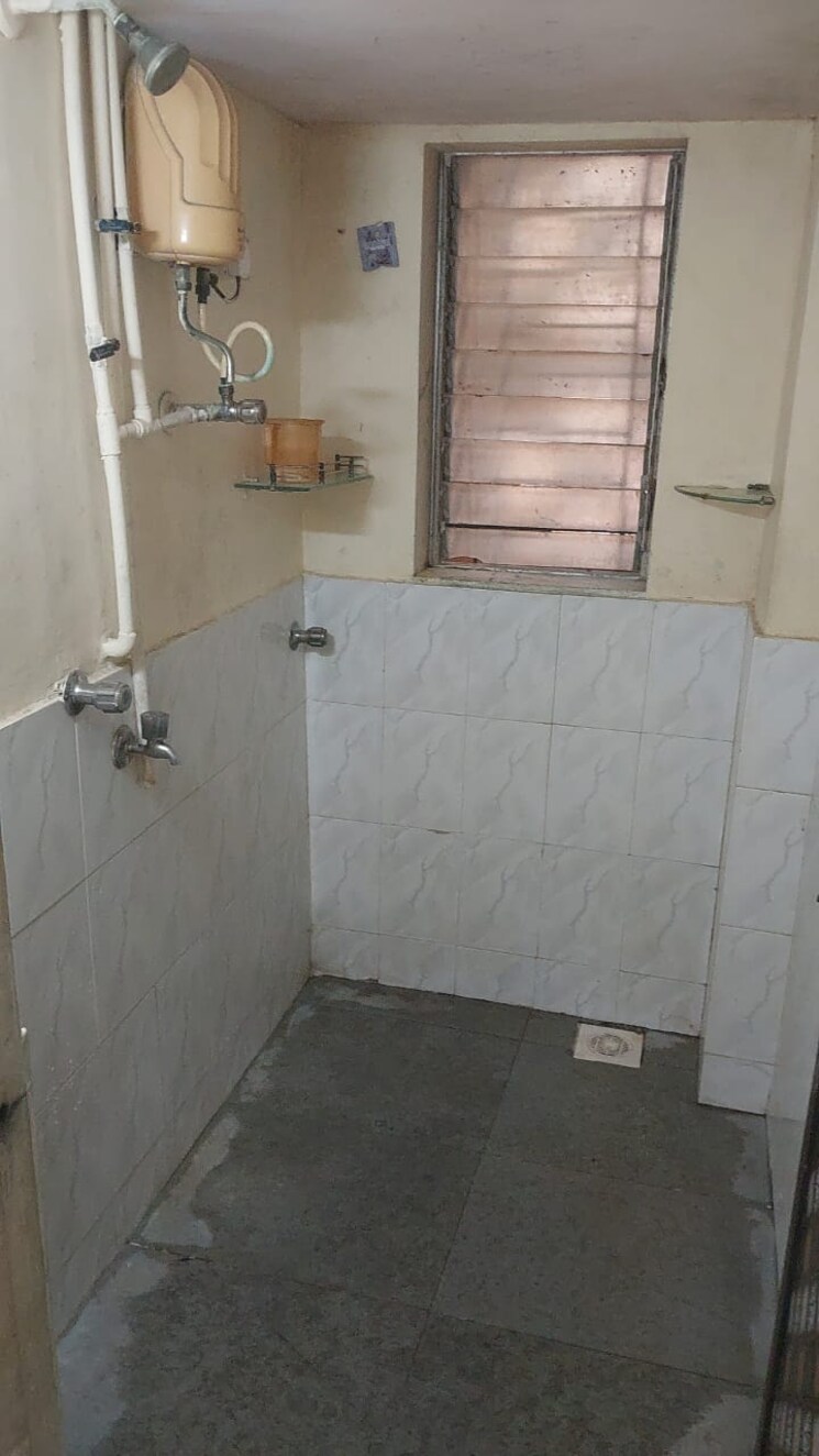 Bathroom, shree-sai-usha-complex 1 Bedroom 560 Sq.Ft. Apartment In Bhandup West Mumbai 8779225