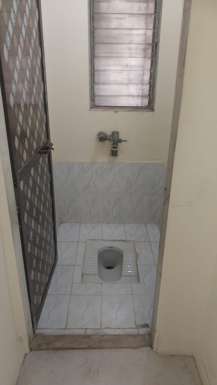 Bathroom, shree-sai-usha-complex 1 Bedroom 560 Sq.Ft. Apartment In Bhandup West Mumbai 8779225