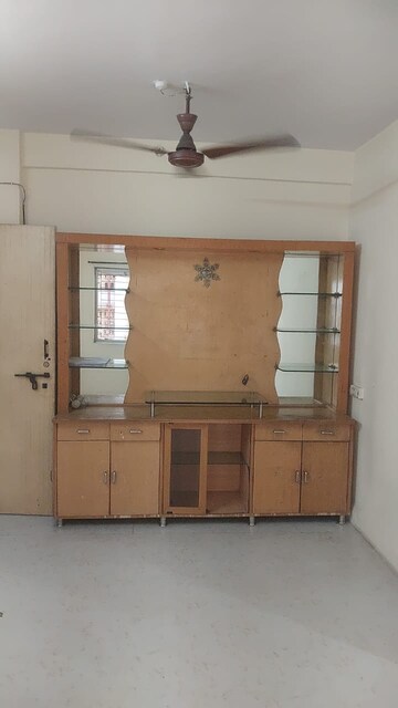 Room in 1 BHK Apartment at Shree Sai Usha Complex, Bhandup West – for Rent