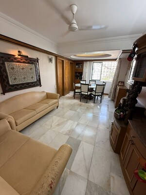 2 BHK Apartment For Sale in Mangal Kunj, Khar West