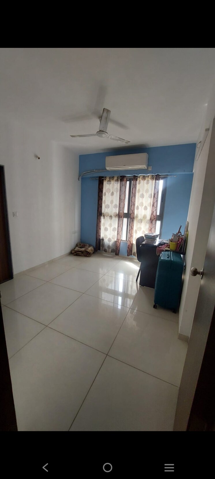 Kitchen, adani-shantigram-golf-villas 3 Bedroom 1500 Sq.Ft. Apartment In Near Vaishno Devi Circle On Sg Highway Ahmedabad 8779259