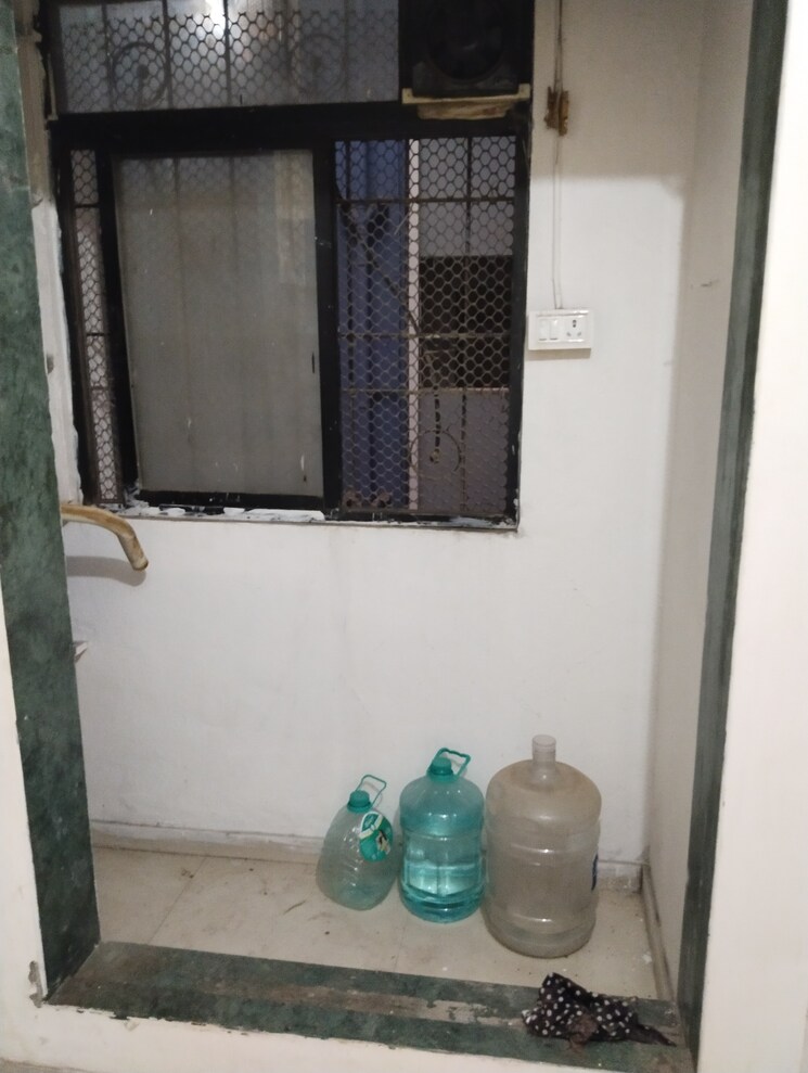 Bathroom, gini-plaza 2 Bedroom 845 Sq.Ft. Apartment In New Panvel Navi Mumbai 8779264