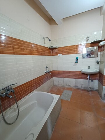 Kitchen in 3 BHK Apartment at Sahakara Nagar – for Rent