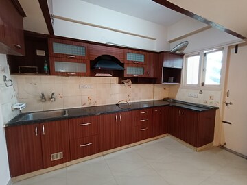 Kitchen in 3 BHK Apartment at Sahakara Nagar – for Rent