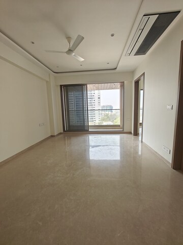 4 BHK Apartment For Rent in Bandra West
