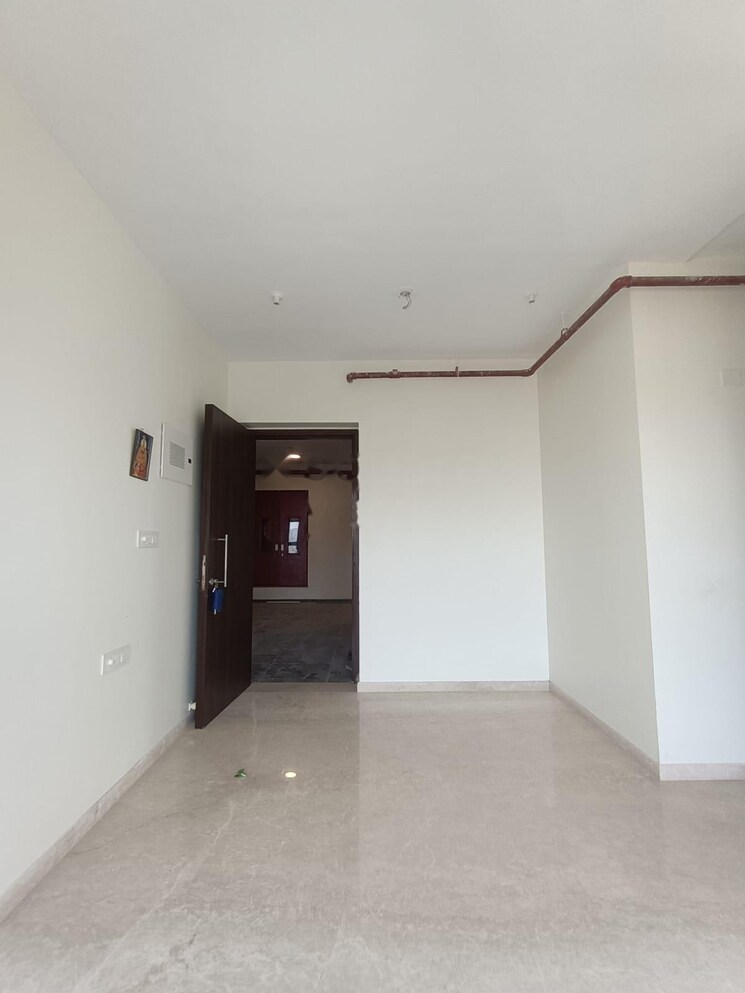 Room, kalpataru-paramount 2 Bedroom 530 Sq.Ft. Apartment In Kapur Bawdi Thane 8779270