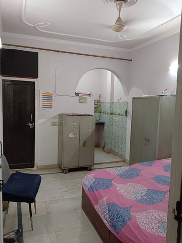 Studio Builder Floor For Rent in Lajpat Nagar 4