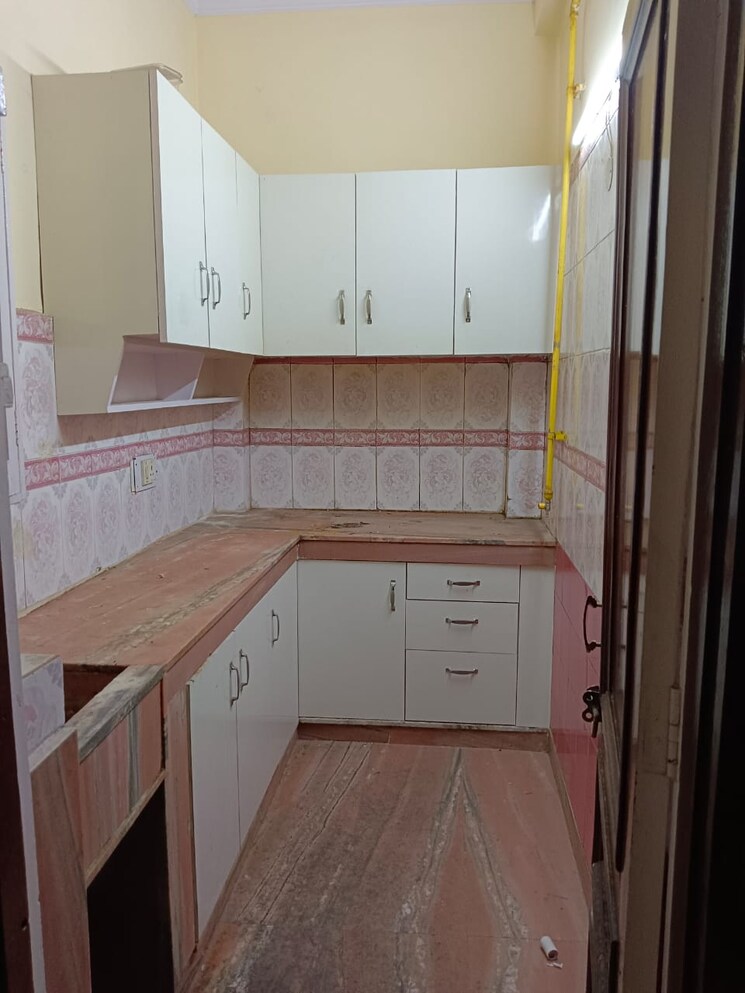 Kitchen, lajpat nagar 4 2 Bedroom 1009 Sq.Ft. Builder Floor In Lajpat Nagar 4 Delhi 8779328