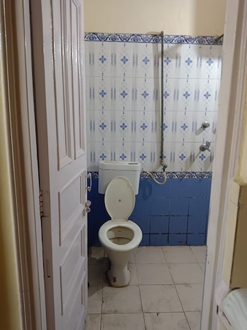 Bathroom in 2 BHK Builder Floor at Lajpat Nagar 4 – for Rent