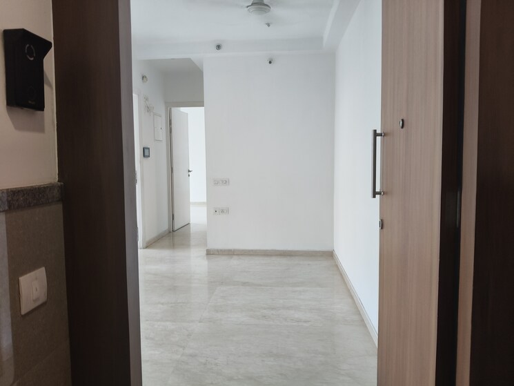 Room, hiranandani-delanna 2 Bedroom 750 Sq.Ft. Apartment In Ghodbunder Road Thane 8779344