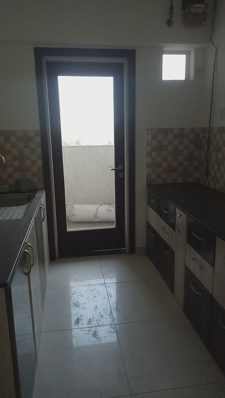 Bathroom, mahindra-lifespaces-antheia 3 Bedroom 1789 Sq.Ft. Apartment In Pimpri Pune 8779343