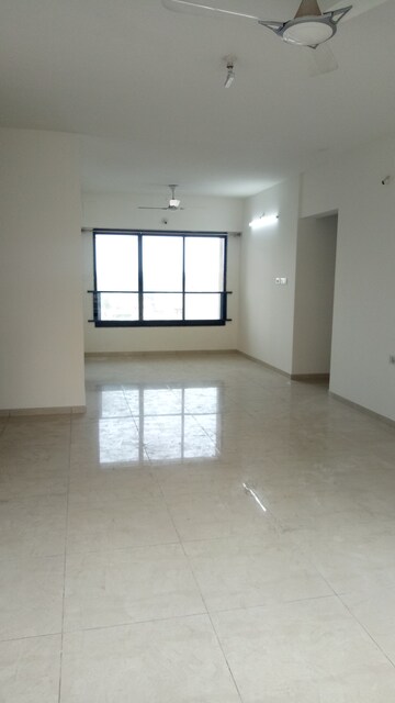Room in 3 BHK Apartment at Mahindra Lifespaces Antheia, Pimpri – for Rent