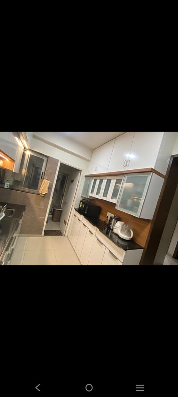 Master Bedroom in 2 BHK Apartment at HR Eliseo, Shela – for Rent