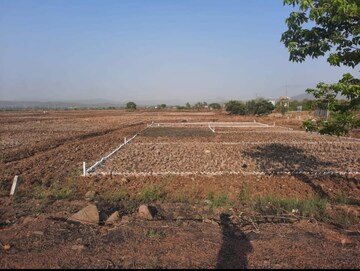  Plot For Sale in Jui