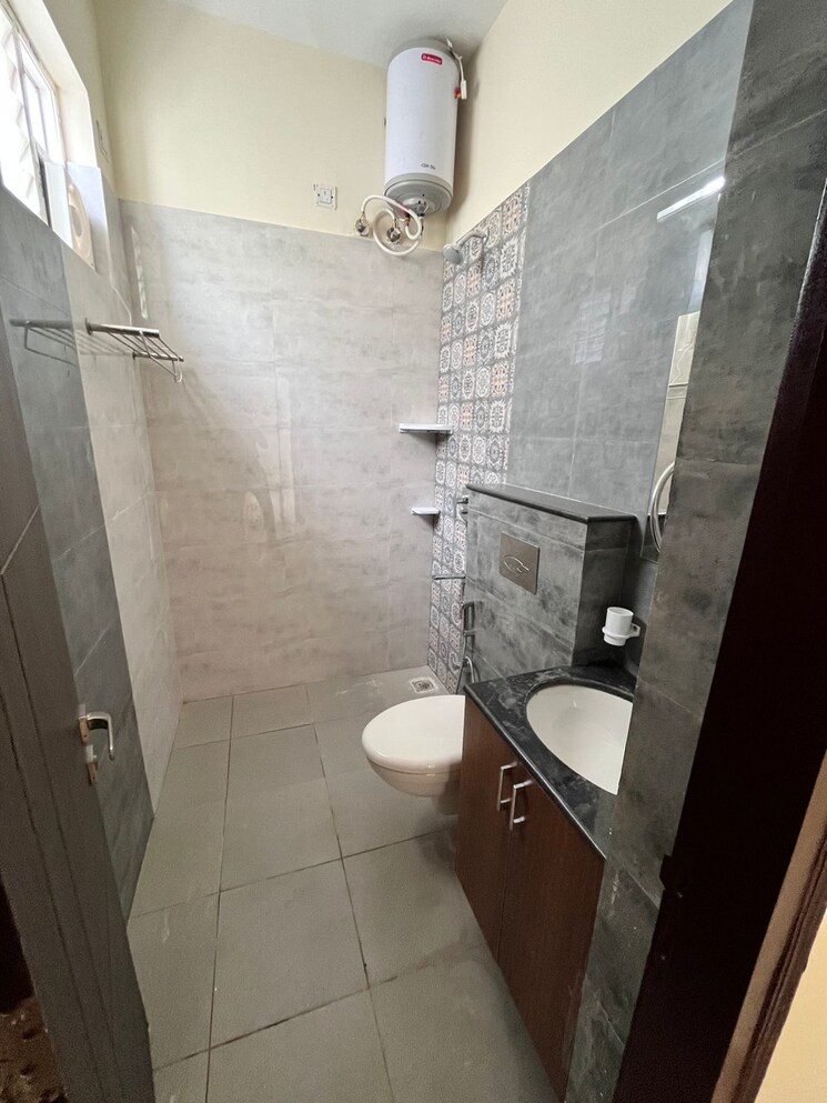 Bathroom, thanisandra 4 Bedroom 2250 Sq.Ft. Villa In Thanisandra Bangalore 8779377
