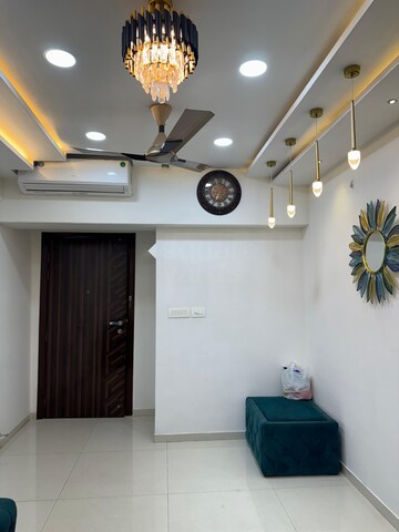 Furnished Amenities in 2 BHK Apartment at Rustomjee Urbania, Thane West – for Rent