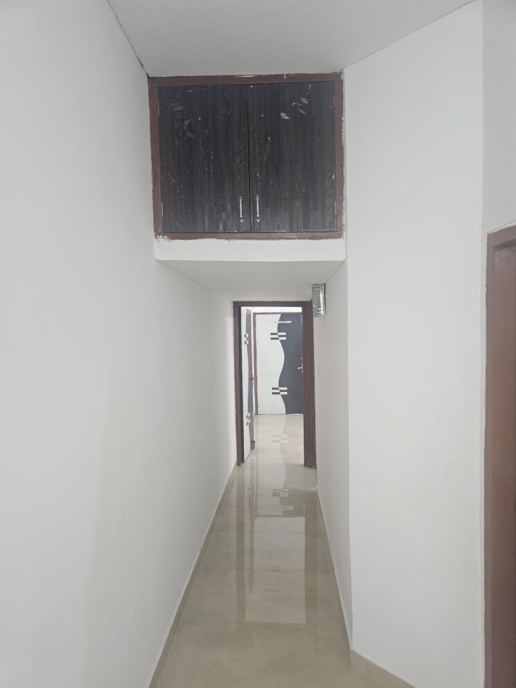 undefined, subhash nagar 2.5 Bedroom 900 Sq.Ft. Builder Floor In Subhash Nagar Delhi 8779397