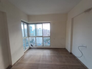 Room in 2 BHK Apartment at Sharda Edifice Celestial, Bhandup West – for Sale