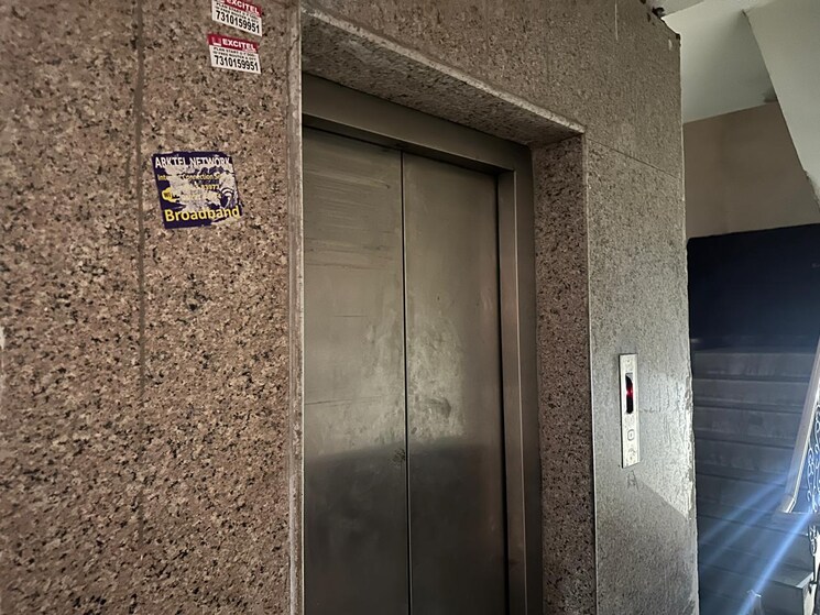 undefined, kishangarh 3 Bedroom 950 Sq.Ft. Apartment In Kishangarh Delhi 8779440