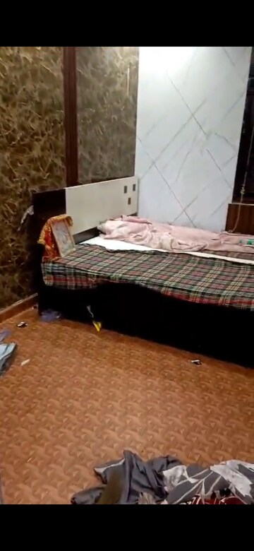Bedroom in 2.5 BHK Builder Floor at New Ashok Nagar – for Rent