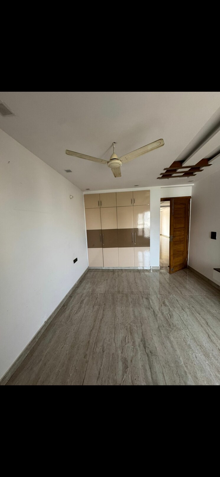 Room, bptp-park-central 3 Bedroom 250 Sq.Ft. Builder Floor In Sector 85 Faridabad 8779475