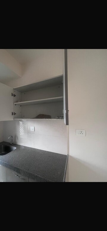 Furnished Amenities in 2 BHK Apartment at Piramal Vaikunth, Balkum Pada – for Rent