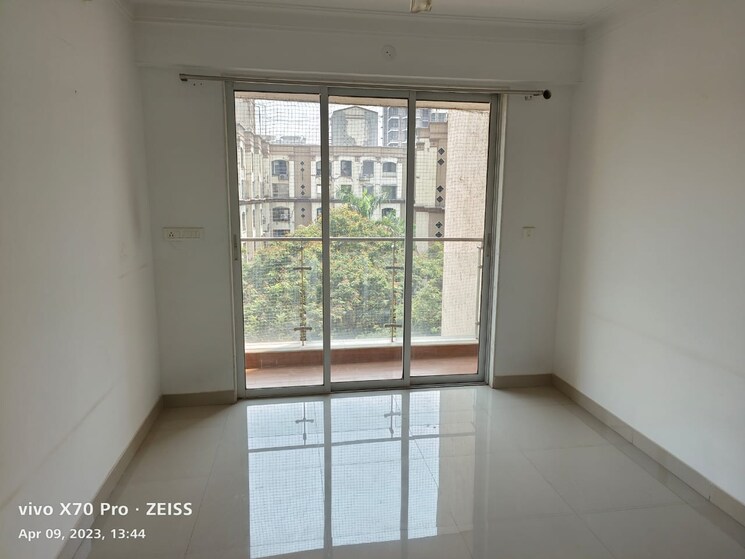 Room, nahar-amrit-shakti-water-lily-and-white-lily 2 Bedroom 690 Sq.Ft. Apartment In Chandivali Mumbai 8779521